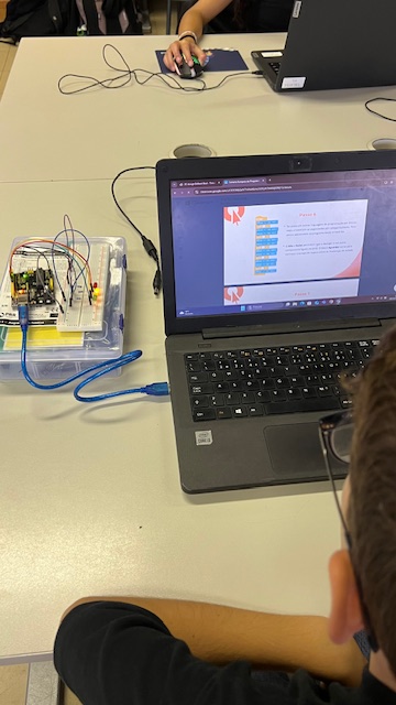 Alunos da EB2,3/S de S. Bento participam na Semana Europeia da Programação 2025 (“EU Code Week” ou “Code Week”)